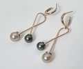 luster earring